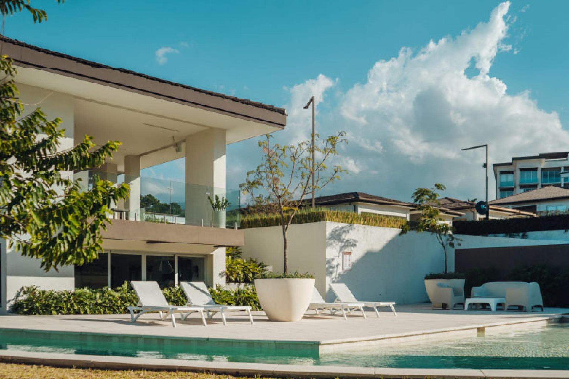 303 - Tower B , Escazu, San Jose 2