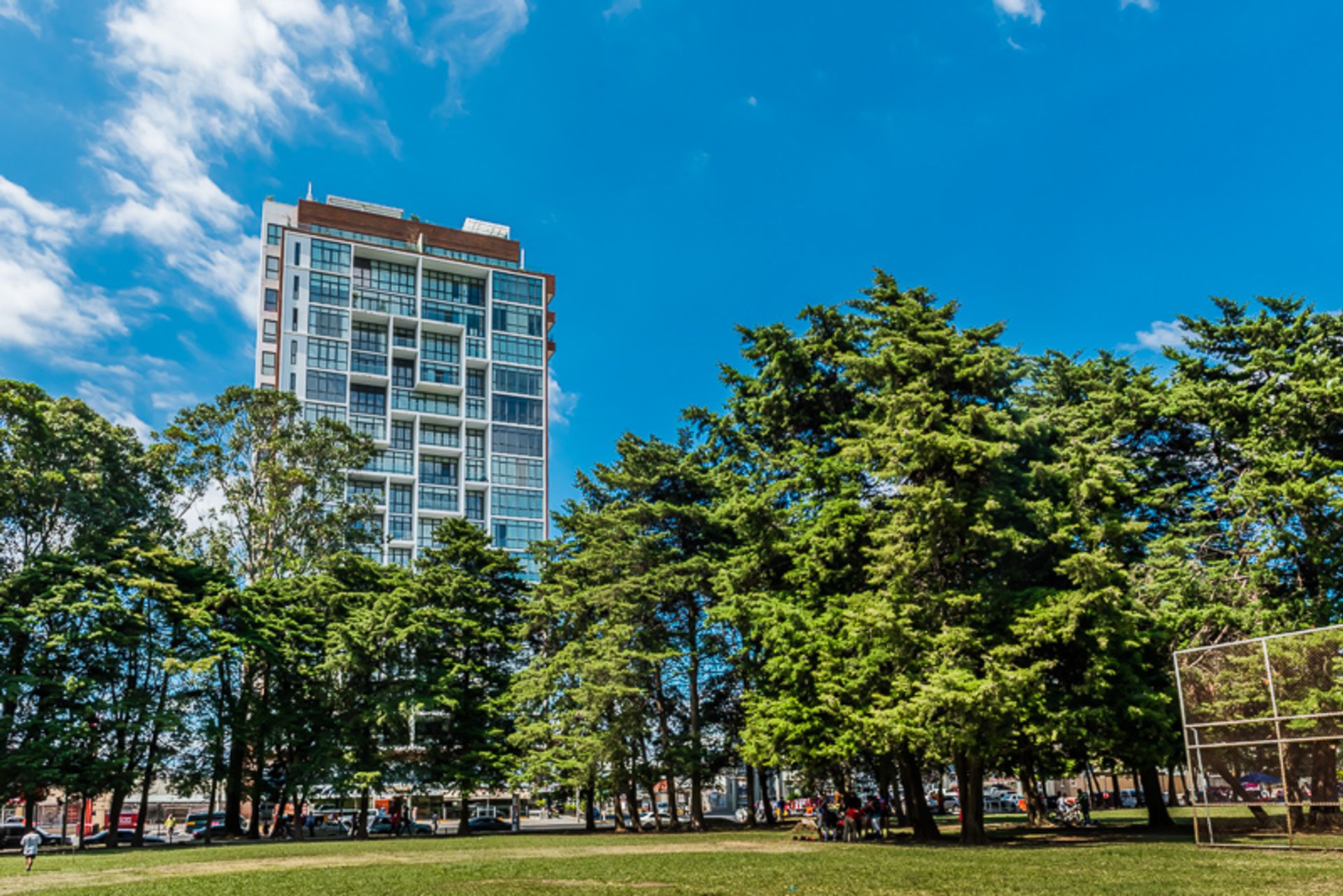 1-penthouse-metropolitan-2500