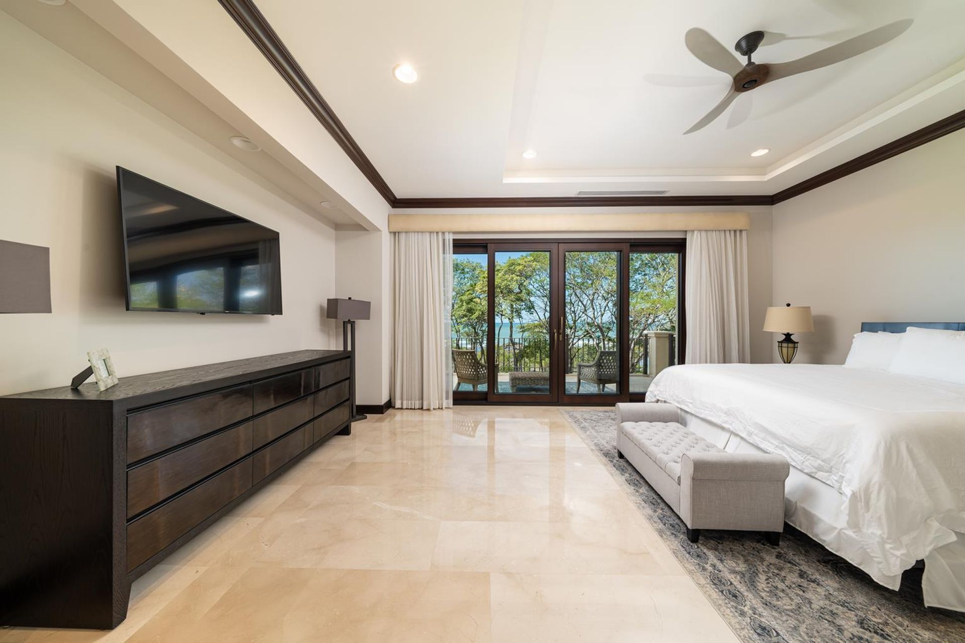 OCEAN FRONT OCEAN VIEW PROPERTIES HOUSE HACIENDA PINILLA GUANACASTE LA DULCE VIDA