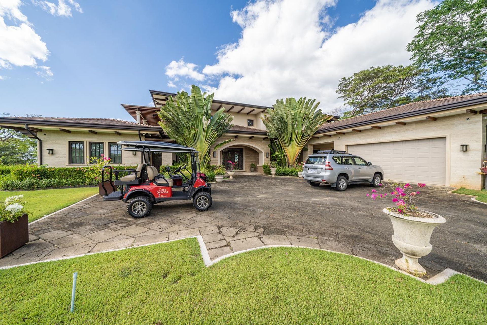 OCEAN FRONT OCEAN VIEW PROPERTIES HOUSE HACIENDA PINILLA GUANACASTE LA DULCE VIDA