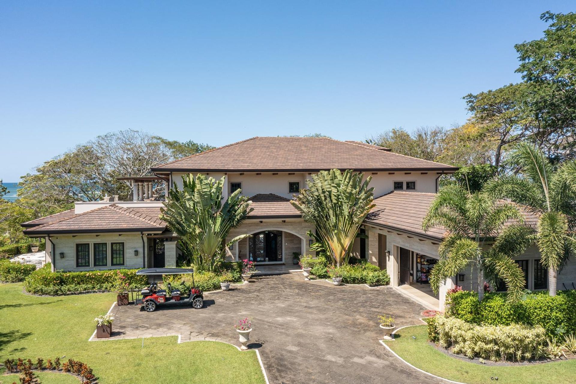 OCEAN FRONT OCEAN VIEW PROPERTIES HOUSE HACIENDA PINILLA GUANACASTE LA DULCE VIDA