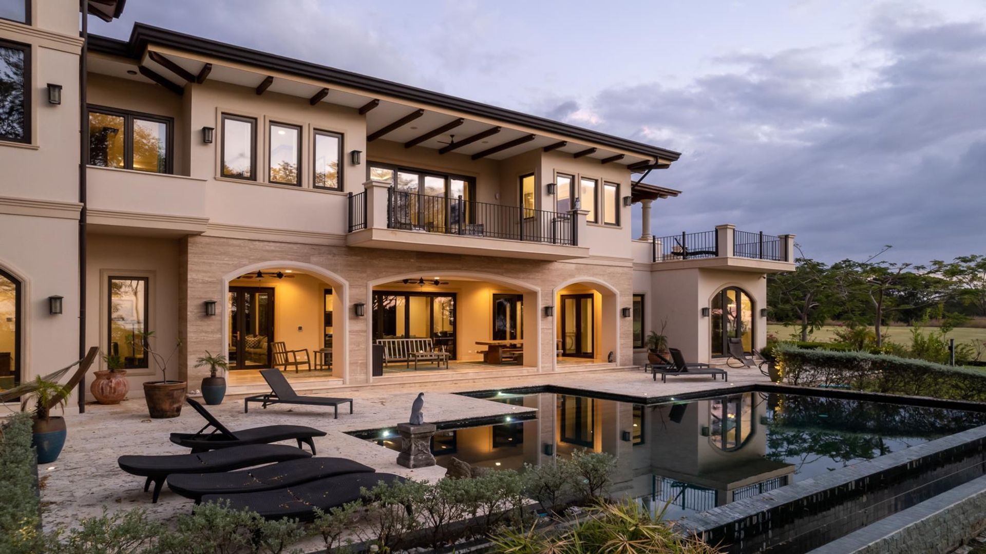 OCEAN FRONT OCEAN VIEW PROPERTIES HOUSE HACIENDA PINILLA GUANACASTE LA DULCE VIDA