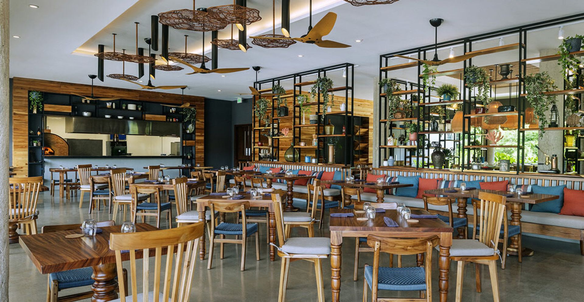 el-mangroove-discover-barrestaurant-malu-02-1140x590