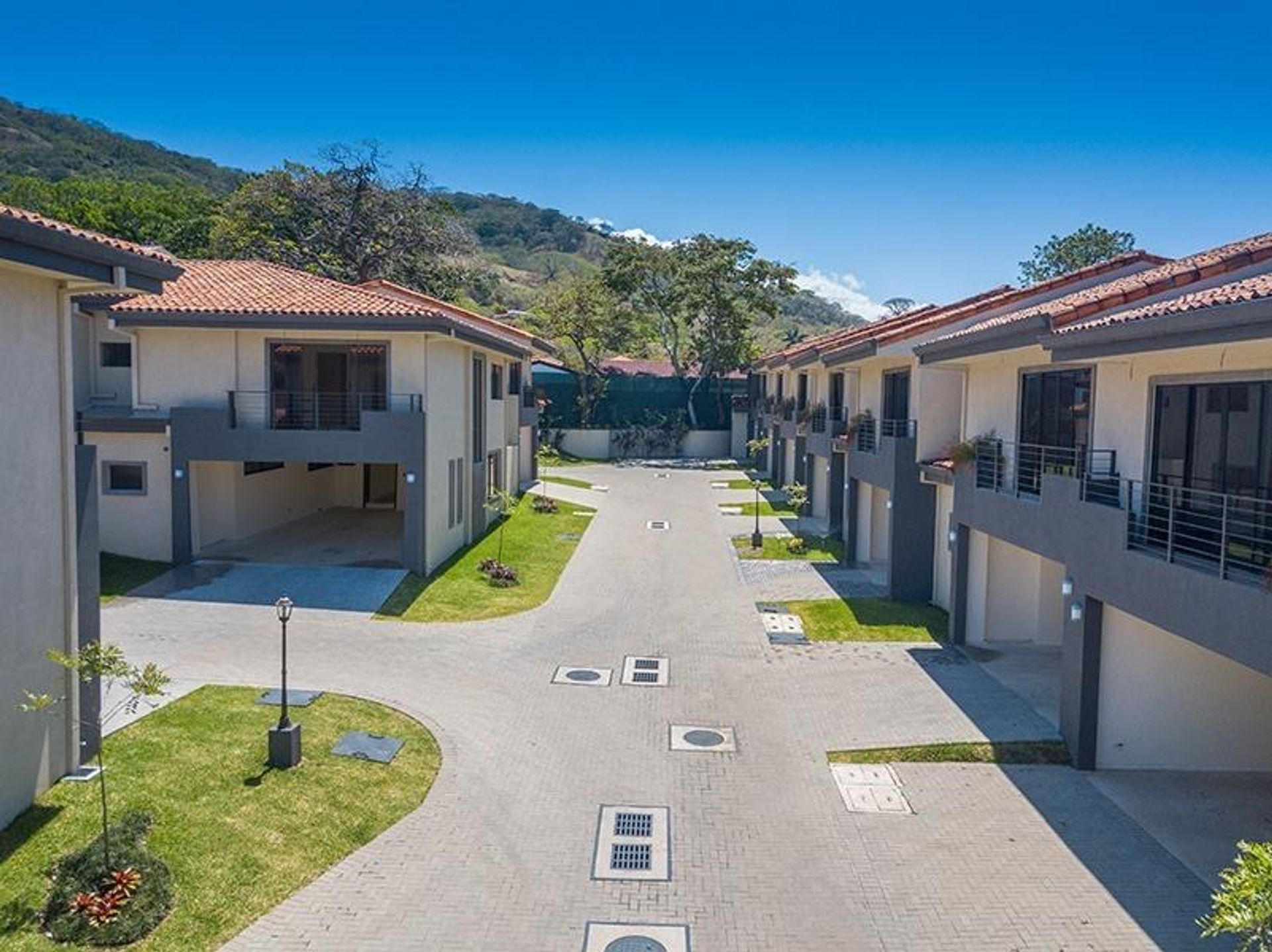 4f543173-591b-4e57-8b53-fd5b31b008e2