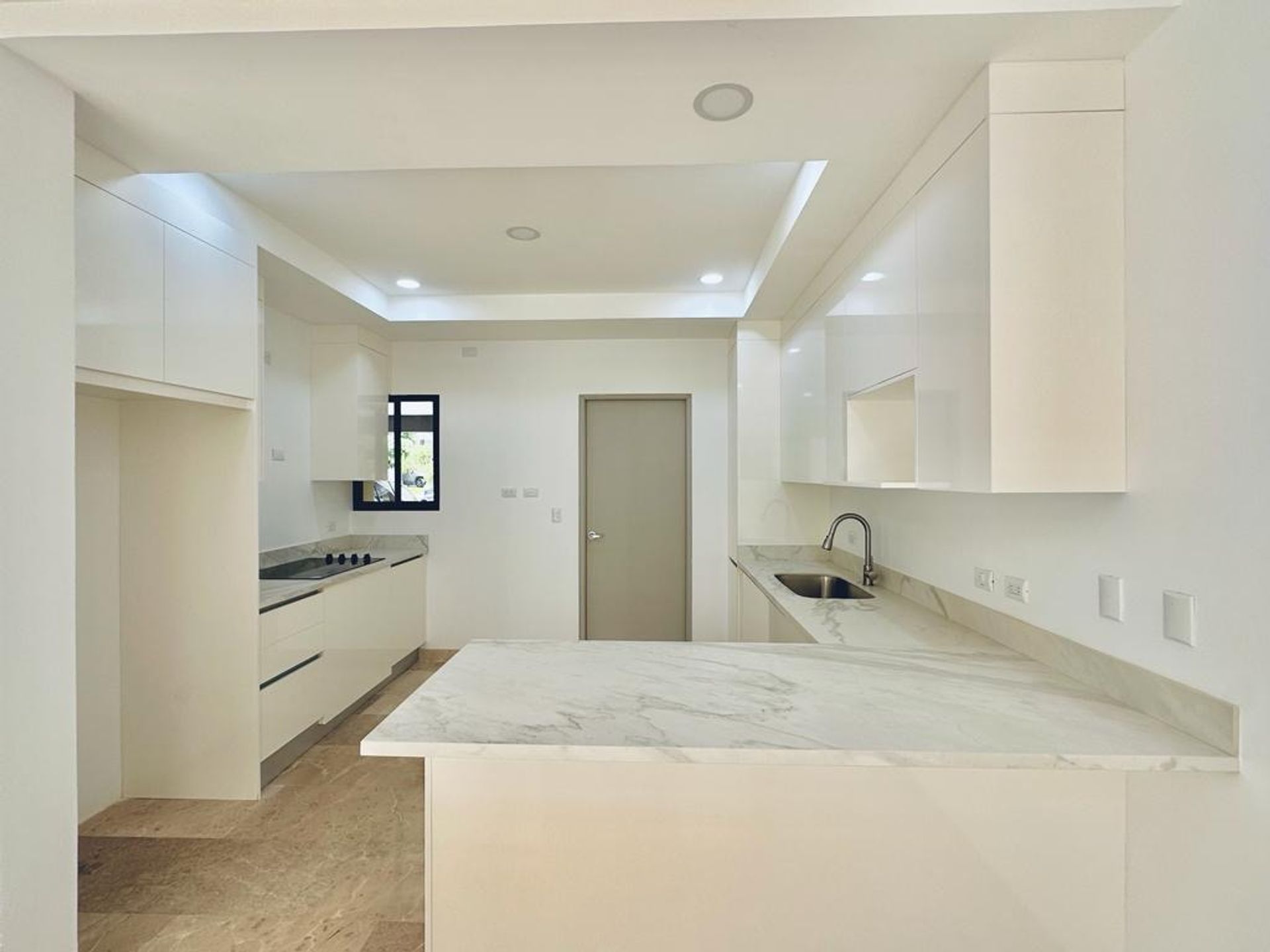 7abcd5b7-af37-4975-b8ce-1c4211fa5604