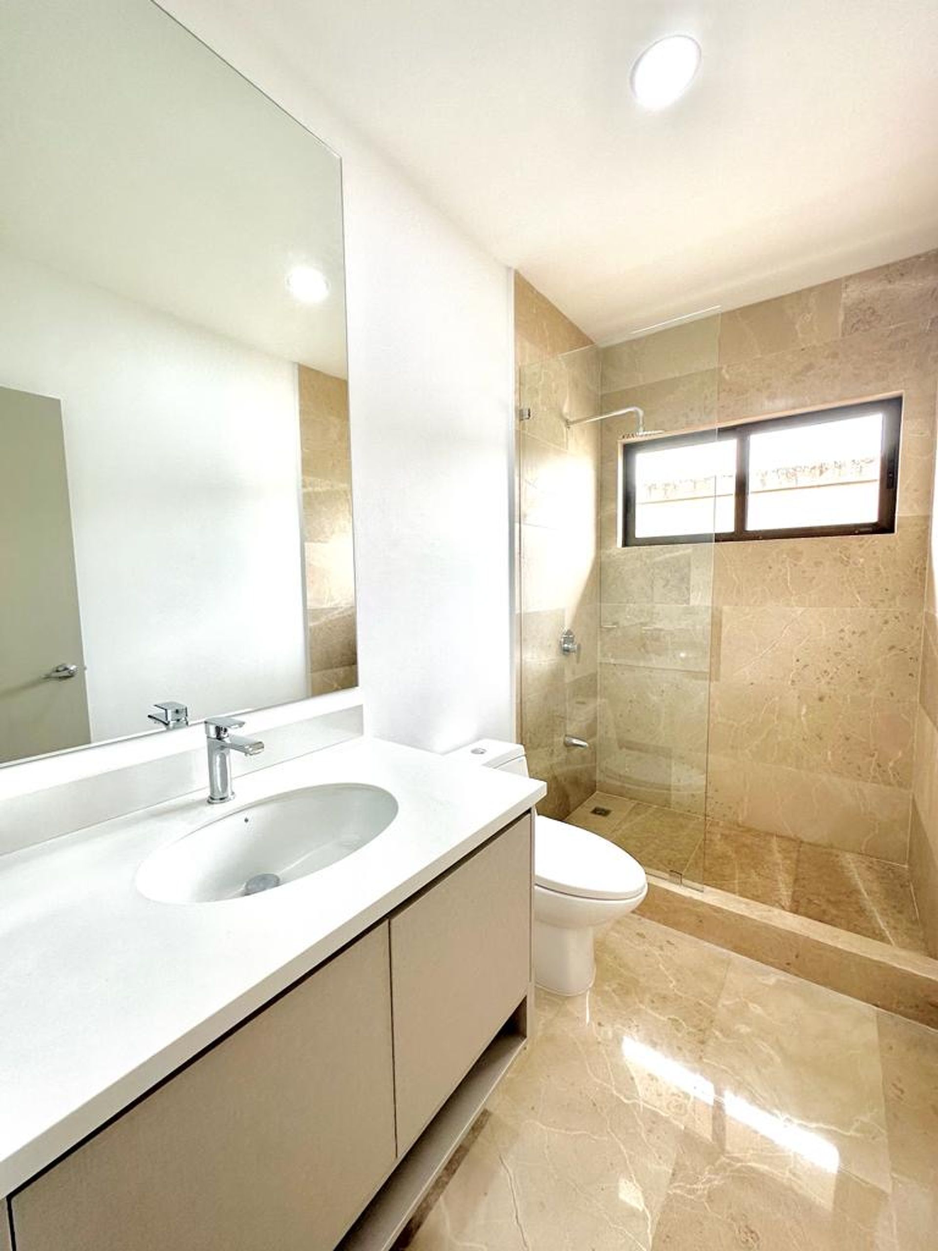 8d6c3ad0-24b1-4d0f-9446-589f4c2d4be8