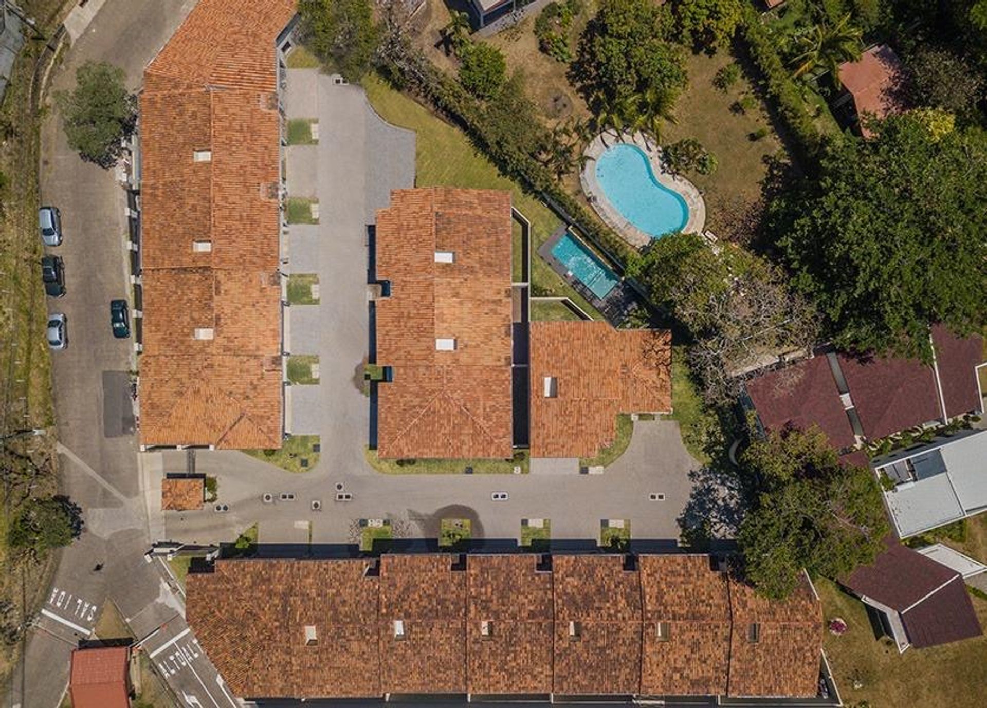 d08912c5-5b7e-46aa-a55a-f79cf612e91c