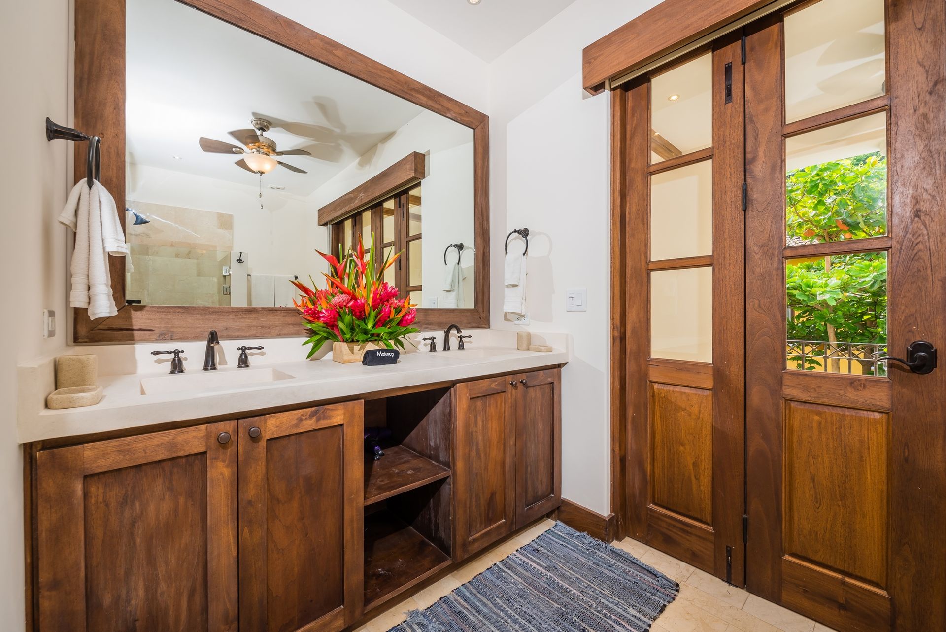 24-plaza-carlota-1-1