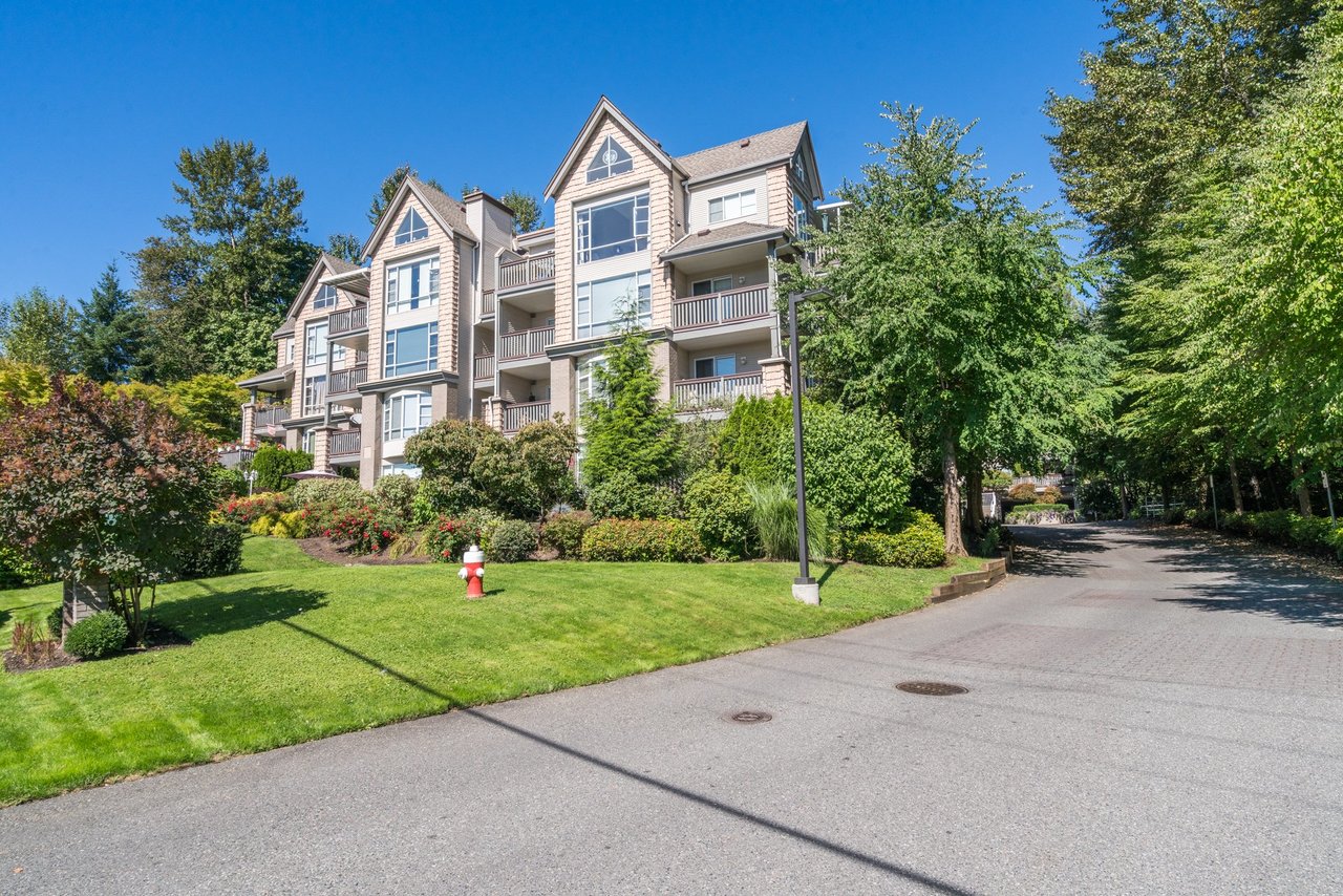 505 - 22233 River Road, Maple Ridge photo number 1 505 - 22233 River Road, Maple Ridge photo number 1