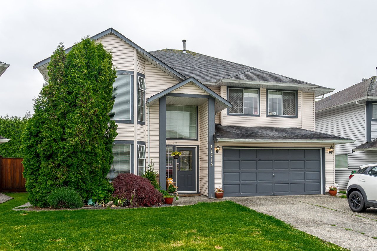 11714 Glenhurst Street, Maple Ridge photo number 1 11714 Glenhurst Street, Maple Ridge photo number 1
