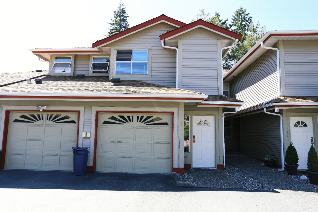 17 - 12071 232B Street, Maple Ridge photo number 1 17 - 12071 232B Street, Maple Ridge photo number 1