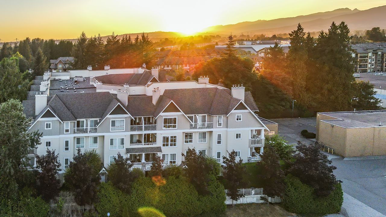 #102 - 19091 Mcmyn Road, Pitt Meadows photo number 1 #102 - 19091 Mcmyn Road, Pitt Meadows photo number 1