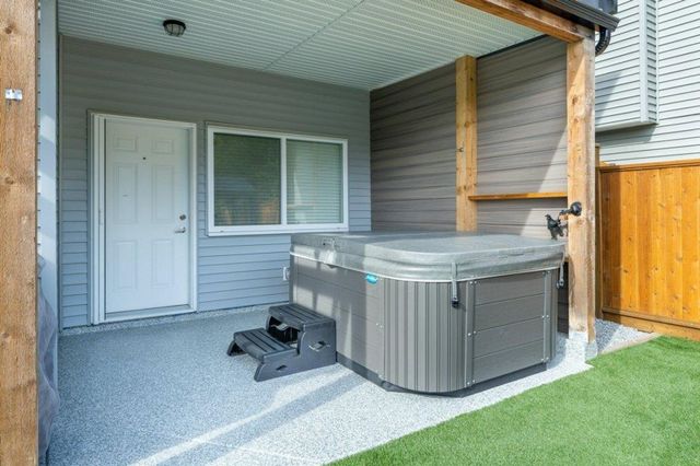 11300-240a-street-cottonwood-mr-maple-ridge-10 at 11300 240a Street, Maple Ridge 11300-240a-street-cottonwood-mr-maple-ridge-10 at 11300 240a Street, Maple Ridge