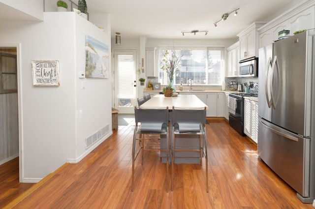 24258-102a-avenue-albion-maple-ridge-03 at 24258 102a Avenue, Albion, Maple Ridge 24258-102a-avenue-albion-maple-ridge-03 at 24258 102a Avenue, Albion, Maple Ridge