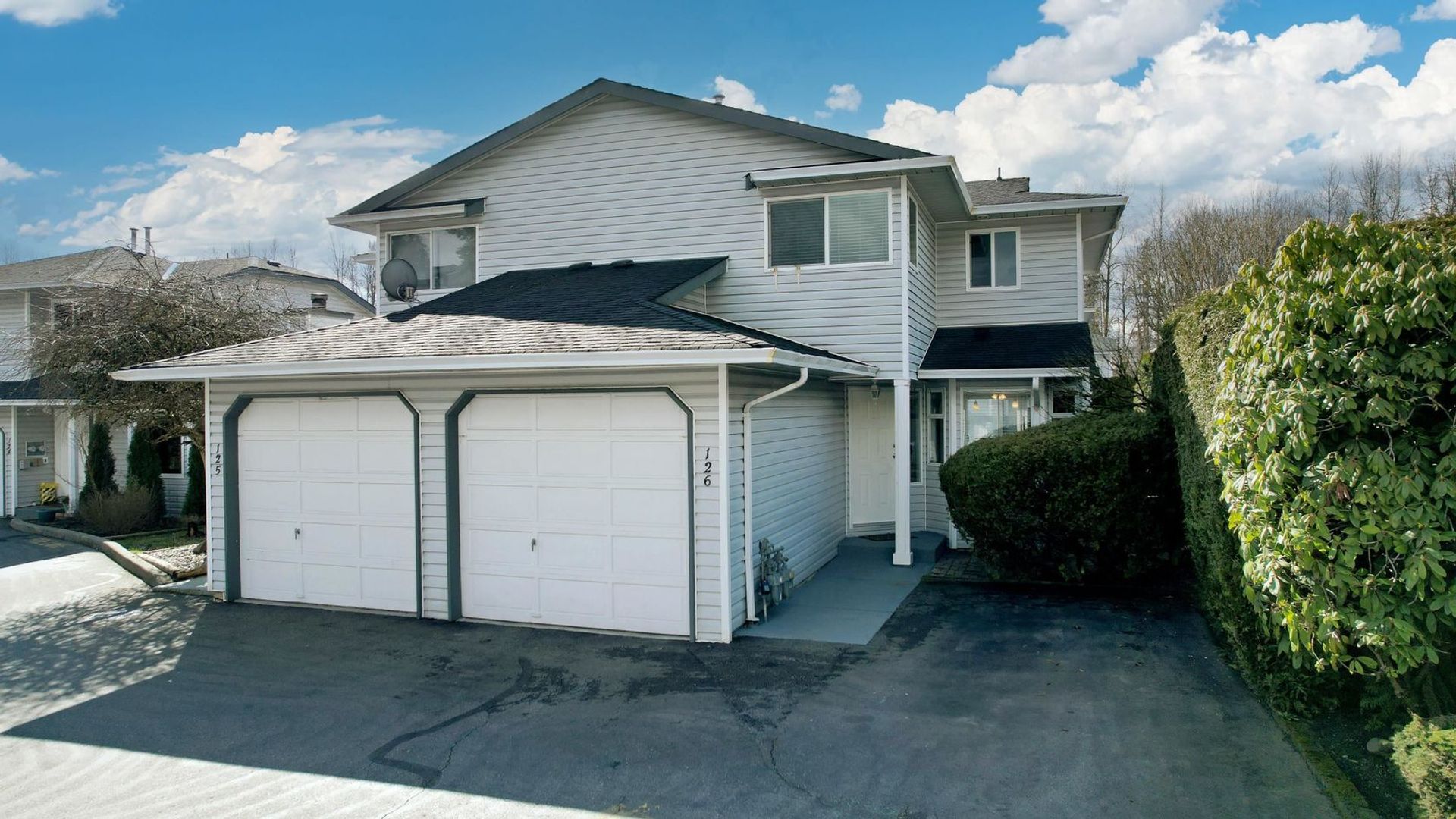 #126 - 11255 Harrison Street, East Central, Maple Ridge photo number 1 #126 - 11255 Harrison Street, East Central, Maple Ridge photo number 1