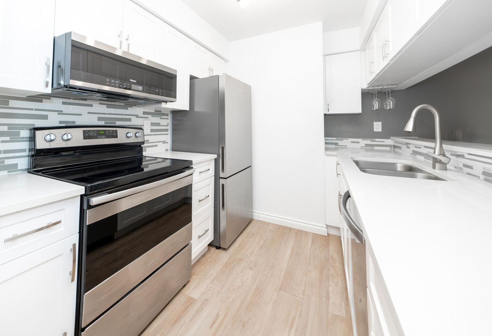 #103 - 629 W 7th Avenue, Fairview VW, Vancouver West photo number 1 #103 - 629 W 7th Avenue, Fairview VW, Vancouver West photo number 1