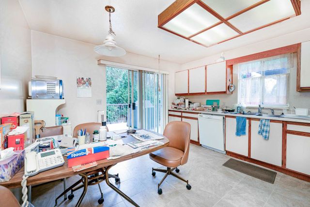 3922-cedar-drive-0-0-03 at 3922 Cedar Drive, Lincoln Park PQ, Port Coquitlam 3922-cedar-drive-0-0-03 at 3922 Cedar Drive, Lincoln Park PQ, Port Coquitlam