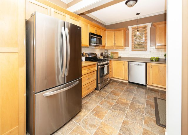 12421-colemore-street-west-central-maple-ridge-20 at 12421 Colemore Street, West Central, Maple Ridge 12421-colemore-street-west-central-maple-ridge-20 at 12421 Colemore Street, West Central, Maple Ridge