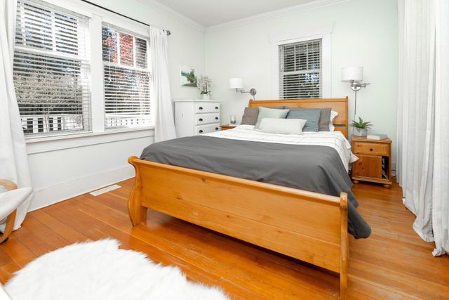 Master on Main (Primary) Bedroom 12421-colemore-street-west-central-maple-ridge-25 at 12421 Colemore Street, West Central, Maple Ridge Master on Main (Primary) Bedroom 12421-colemore-street-west-central-maple-ridge-25 at 12421 Colemore Street, West Central, Maple Ridge