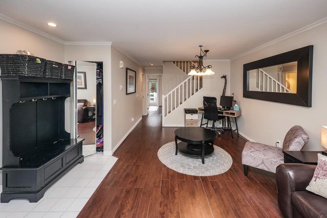 635feb48fdda957718645374632c62baab47be53 at 45 - 23085 118 Avenue