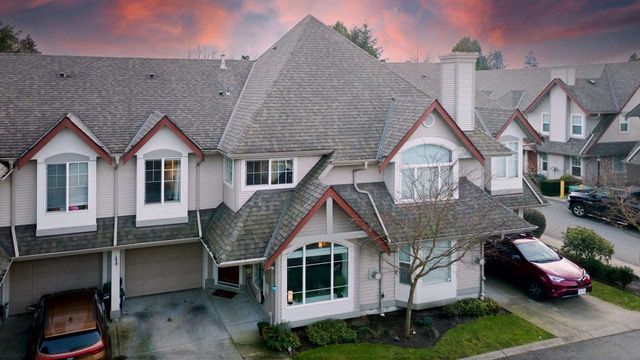 e8b529b4cbdac714762b27f543d056bf018a9cd0 at 45 - 23085 118 Avenue