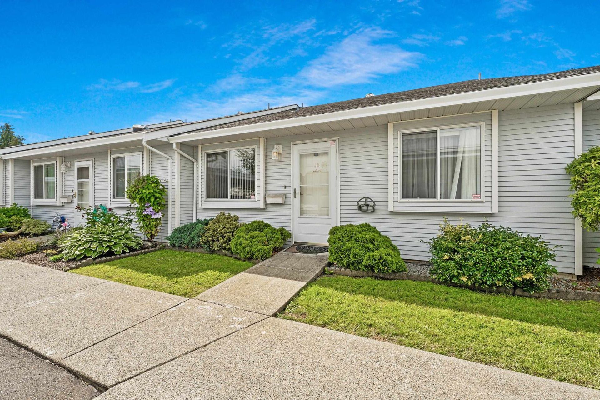 43 - 23580 Dewdney Trunk Road, Cottonwood MR, Maple Ridge photo number 1 43 - 23580 Dewdney Trunk Road, Cottonwood MR, Maple Ridge photo number 1