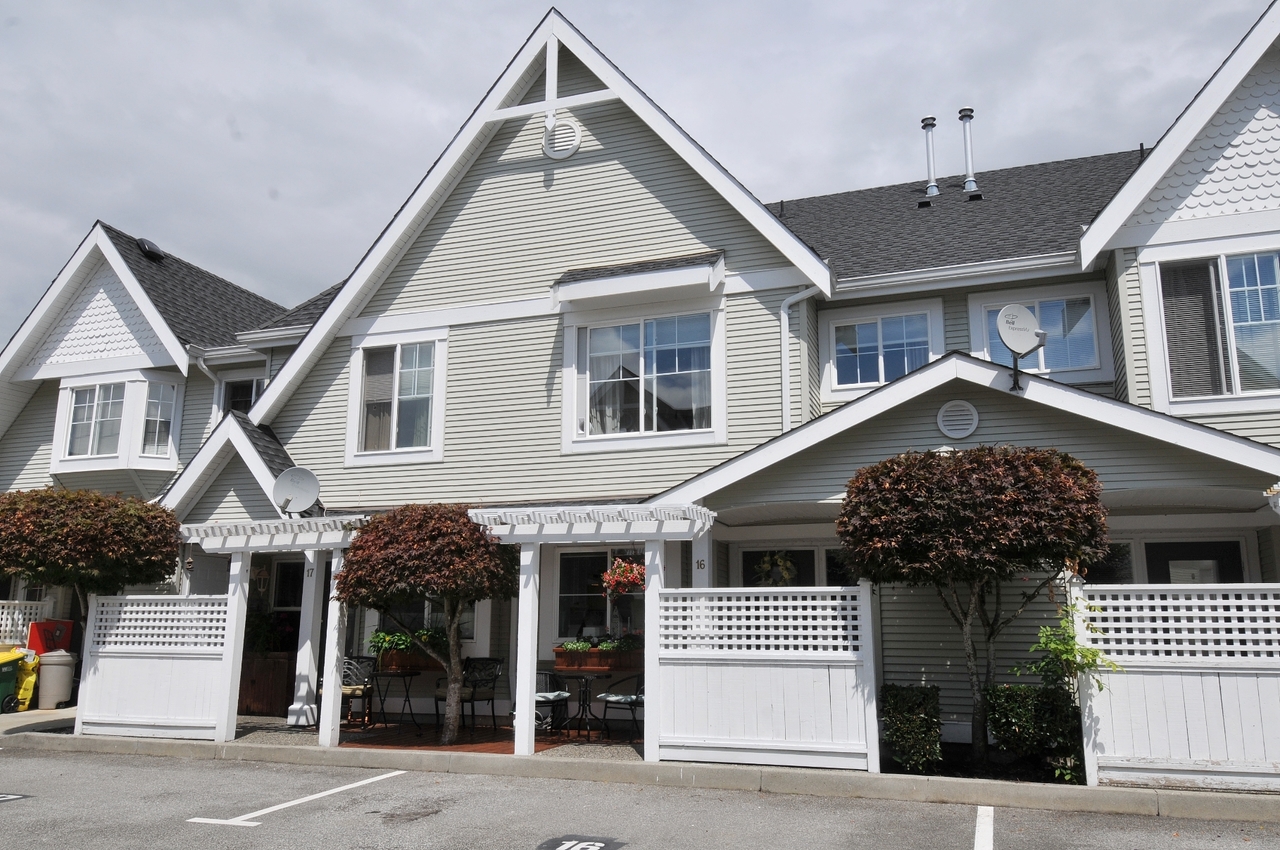 16 - 23575  Avenue, Maple Ridge photo number 1 16 - 23575  Avenue, Maple Ridge photo number 1