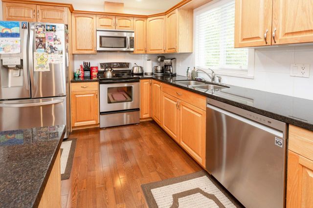 2164-laurier-avenue-glenwood-pq-port-coquitlam-03 at 2164 Laurier Avenue, Glenwood PQ, Port Coquitlam 2164-laurier-avenue-glenwood-pq-port-coquitlam-03 at 2164 Laurier Avenue, Glenwood PQ, Port Coquitlam