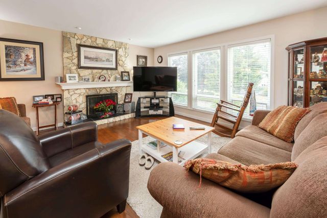 2164-laurier-avenue-glenwood-pq-port-coquitlam-11 at 2164 Laurier Avenue, Glenwood PQ, Port Coquitlam 2164-laurier-avenue-glenwood-pq-port-coquitlam-11 at 2164 Laurier Avenue, Glenwood PQ, Port Coquitlam