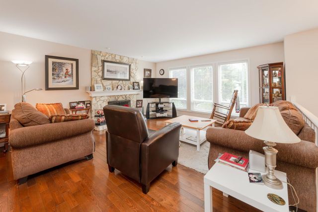 2164-laurier-avenue-glenwood-pq-port-coquitlam-13 at 2164 Laurier Avenue, Glenwood PQ, Port Coquitlam 2164-laurier-avenue-glenwood-pq-port-coquitlam-13 at 2164 Laurier Avenue, Glenwood PQ, Port Coquitlam