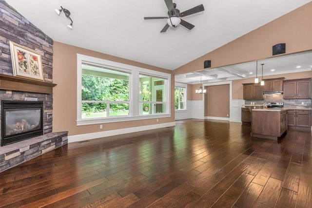 13210-shoesmith-crescent-silver-valley-maple-ridge-07 at 22 - 13210 Shoesmith Crescent, Silver Valley, Maple Ridge 13210-shoesmith-crescent-silver-valley-maple-ridge-07 at 22 - 13210 Shoesmith Crescent, Silver Valley, Maple Ridge