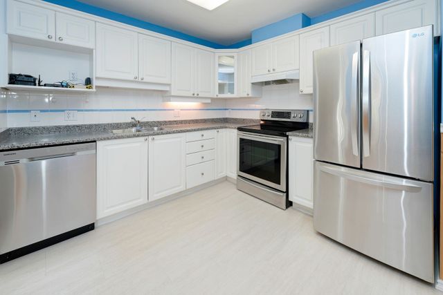 20288-54-avenue-langley-city-langley-02 at 302 - 20288 54 Avenue, Langley City, Langley