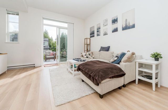 19696-hammond-road-south-meadows-pitt-meadows-10 at 20 - 19696 Hammond Road, South Meadows, Pitt Meadows 19696-hammond-road-south-meadows-pitt-meadows-10 at 20 - 19696 Hammond Road, South Meadows, Pitt Meadows