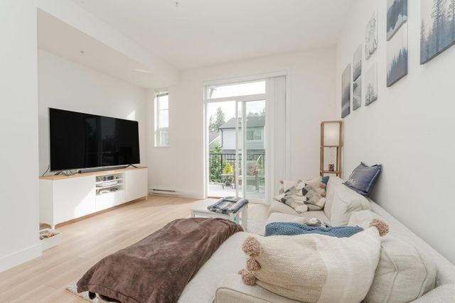 19696-hammond-road-south-meadows-pitt-meadows-13 at 20 - 19696 Hammond Road, South Meadows, Pitt Meadows 19696-hammond-road-south-meadows-pitt-meadows-13 at 20 - 19696 Hammond Road, South Meadows, Pitt Meadows