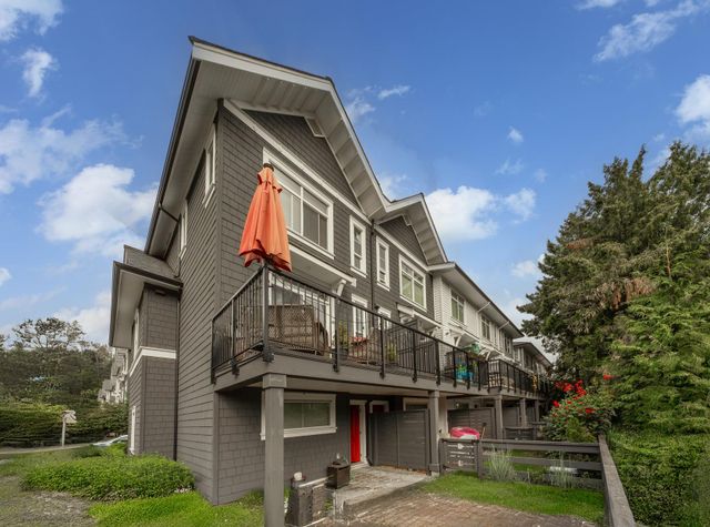 19696-hammond-road-south-meadows-pitt-meadows-33 at 20 - 19696 Hammond Road, South Meadows, Pitt Meadows 19696-hammond-road-south-meadows-pitt-meadows-33 at 20 - 19696 Hammond Road, South Meadows, Pitt Meadows