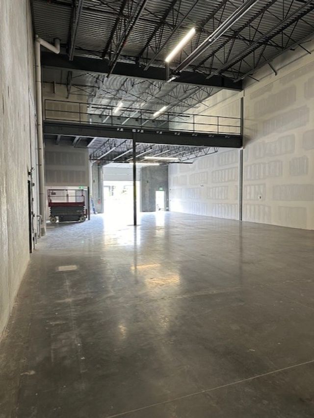 thumbnail_img_9210 at 150 - 2045 Matrix Crescent