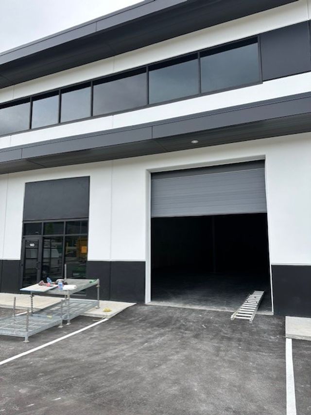 thumbnail_img_9223 at 150 - 2045 Matrix Crescent