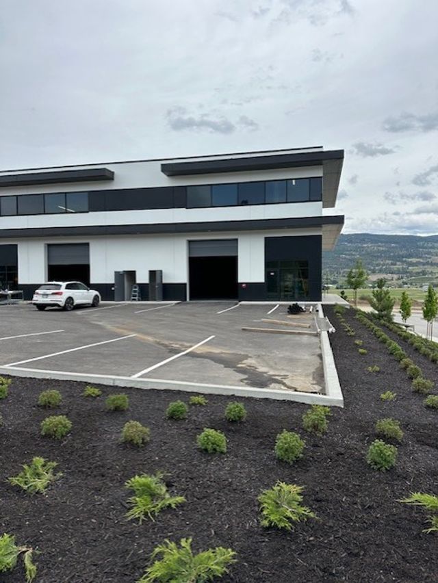 thumbnail_img_9224 at 150 - 2045 Matrix Crescent