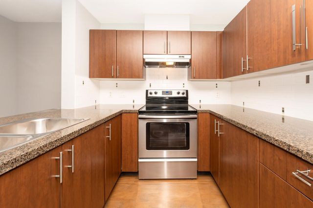 12075-228th-street-east-central-maple-ridge-07 at 410 - 12075 228th Street, East Central, Maple Ridge