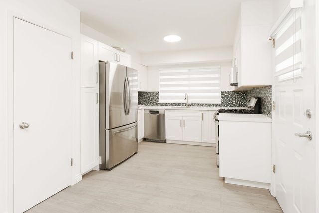 85-warrick-street-cape-horn-coquitlam-17 at 85 Warrick Street, Cape Horn, Coquitlam