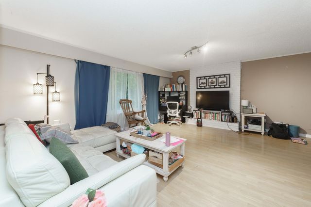 1443-pipeline-place-hockaday-coquitlam-03 at 1443 Pipeline Place, Hockaday, Coquitlam