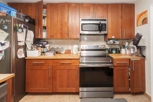 1443-pipeline-place-hockaday-coquitlam-06 at 1443 Pipeline Place, Hockaday, Coquitlam