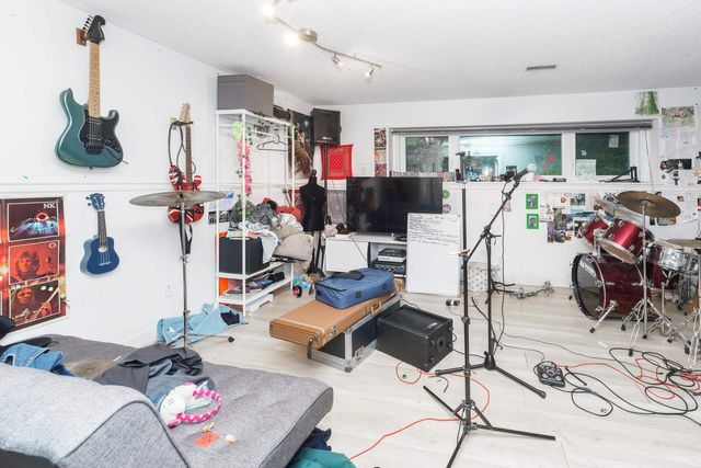 1443-pipeline-place-hockaday-coquitlam-20 at 1443 Pipeline Place, Hockaday, Coquitlam