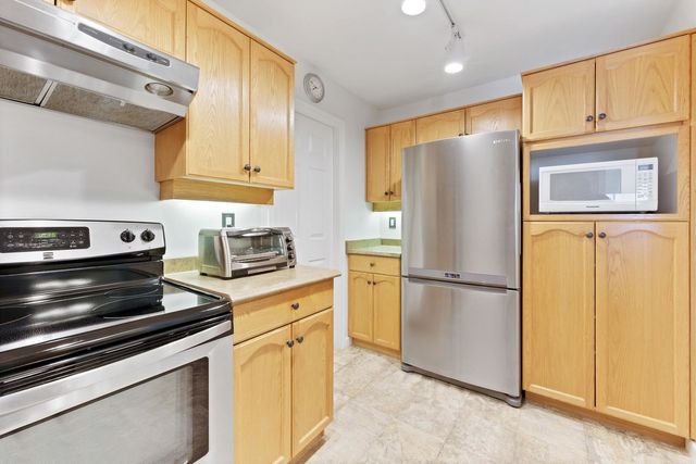 12464-191b-street-mid-meadows-pitt-meadows-04 at 306 - 12464 191b Street, Mid Meadows, Pitt Meadows