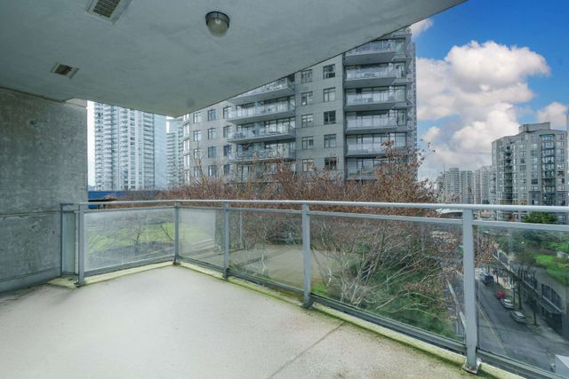 888-carnarvon-street-downtown-nw-new-westminster-11 at 1008 - 888 Carnarvon Street, Downtown NW, New Westminster