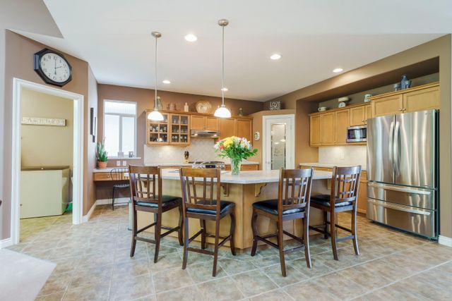 11442-best-street-southwest-maple-ridge-maple-ridge-03 at 3 - 11442 Best Street, Southwest Maple Ridge, Maple Ridge