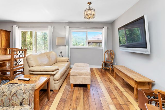 dsc09553-enhanced-nr at 145 Jellicoe Road, Princeton