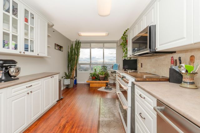 551-austin-avenue-coquitlam-west-coquitlam-09 at 1901 - 551 Austin Avenue, Coquitlam West, Coquitlam 551-austin-avenue-coquitlam-west-coquitlam-09 at 1901 - 551 Austin Avenue, Coquitlam West, Coquitlam