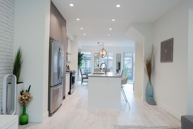 24076-112-avenue-cottonwood-mr-maple-ridge-04 at 39 - 24076 112 Avenue, Cottonwood MR, Maple Ridge