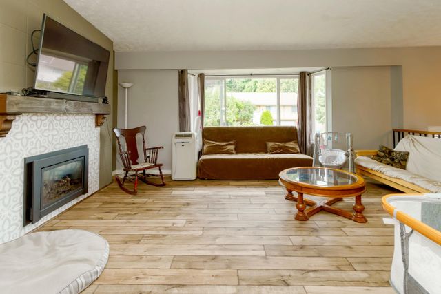 32872-bakerview-avenue-mission-bc-mission-04 at 32872 Bakerview Avenue, Mission BC, Mission